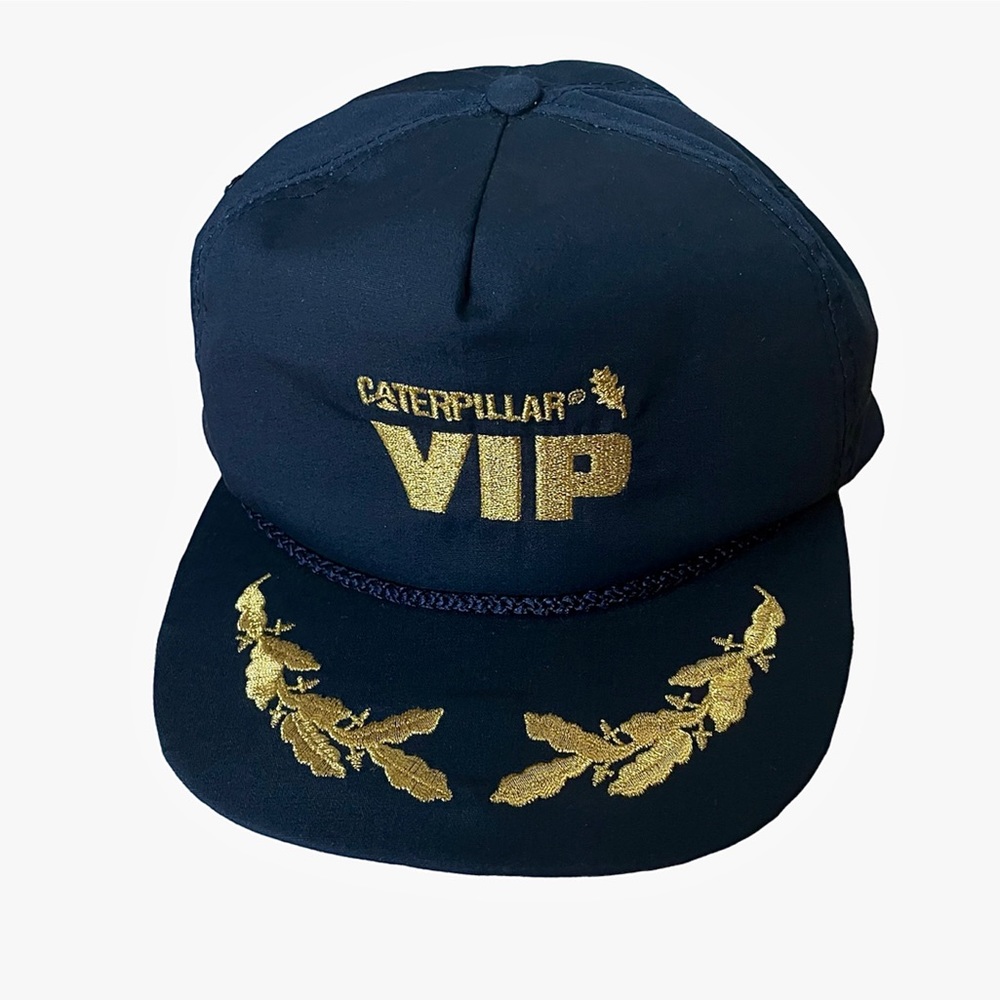 ✅SOLD✅VINTAGE VIP CAT/CATERPILLAR TRUCKER HAT